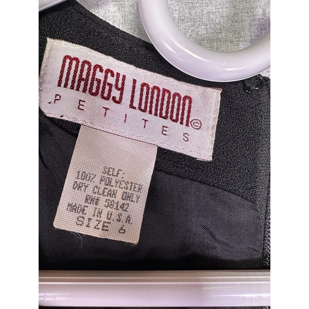 NWT Vintage Maggy London Petite Size 6P Dress Black Cap Sleeve Sheath Dress Work - Picture 3 of 9